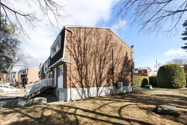 Photo 3 — 2955 Rue Carroll, Saint-Laurent, H4K 2G5, Saint-Laurent