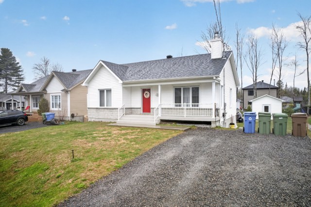 Façade — 279, Rue des Cyprès, Magog, J1X8B1, Magog