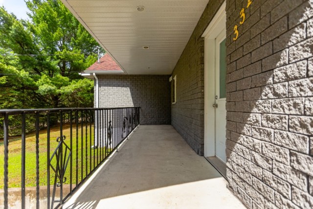 Entrée extérieure — 331 Rue des Pêcheurs, Saint-Alexis-Des-Monts, J0K 1V0, Saint-Alexis-Des-Monts