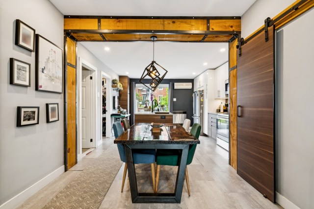 Salle à manger — 2163 - 2165, Rue De Biencourt, Montréal (Le Sud-Ouest), H4E1T9, Montréal (Le Sud-Ouest)