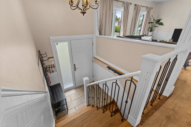 Hall d'entrée — 950, Rue Desmarchais, Laval (Fabreville), H7R4S9, Laval (Fabreville)