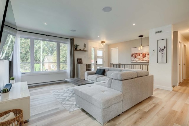 Photo 4 — 365 Rue Foch, Granby, J2G 6C5, Granby