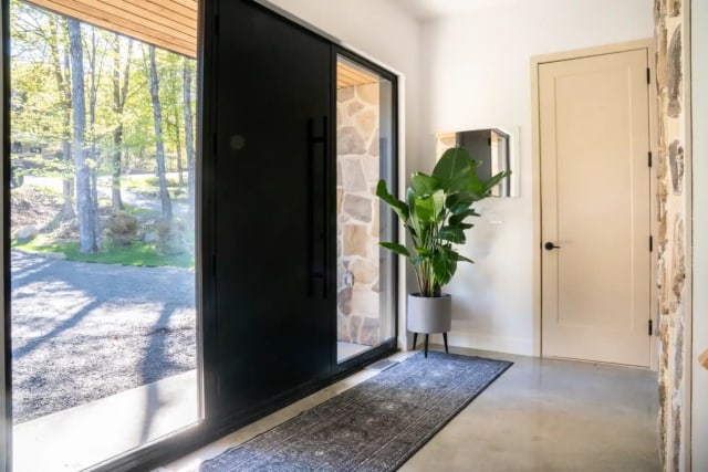 Hall d'entrée — 39 Chem. des Bouleaux, Sainte-Anne-des-Lacs, J0R 1B0, Sainte-Anne-des-Lacs