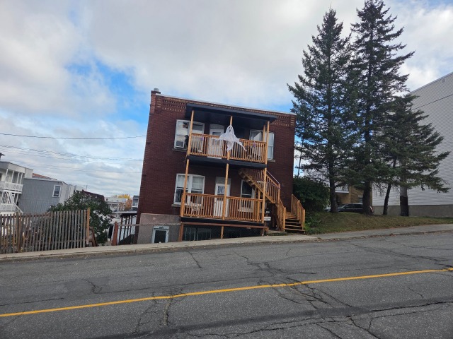 Façade — 1078 - 1094, Rue St-Paul, Shawinigan, G9N4K4, Shawinigan