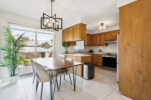 Salle à manger — 779, Rue Saulnier, Repentigny (Repentigny), J5Y2G1, Repentigny (Repentigny)