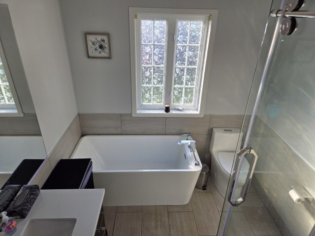 Salle de bains — 197 Rte de l'Église, Honfleur, G0R 1N0, Honfleur