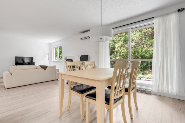 Salle à manger — 3460, Rue Vautelet, 203, Québec (Sainte-Foy/Sillery/Cap-Rouge), G1W4V8, Québec (Sainte-Foy/Sillery/Cap-Rouge)
