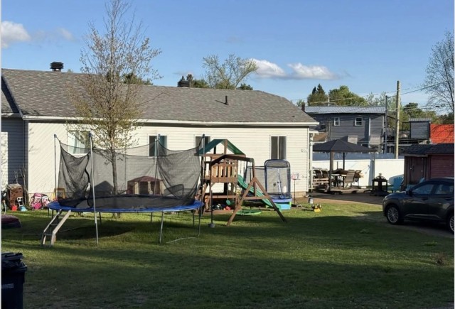 Photo 5 — 266 Rue McLaughlin, 1, Amherst, J0T 2L0, Amherst