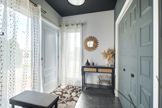 Hall d'entrée — 430 - 432, Rue Cabot, Saguenay (Chicoutimi), G7G1E1, Saguenay (Chicoutimi)