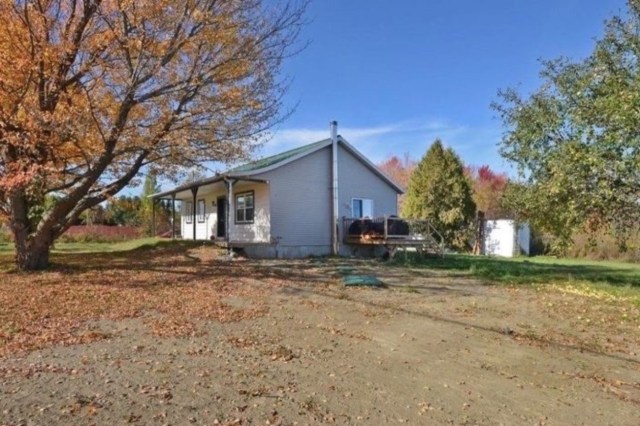 Photo 2 — 251 Rang Saint-Jean-Baptiste, Saint-Chrysostome, J0S 1R0, Saint-Chrysostome