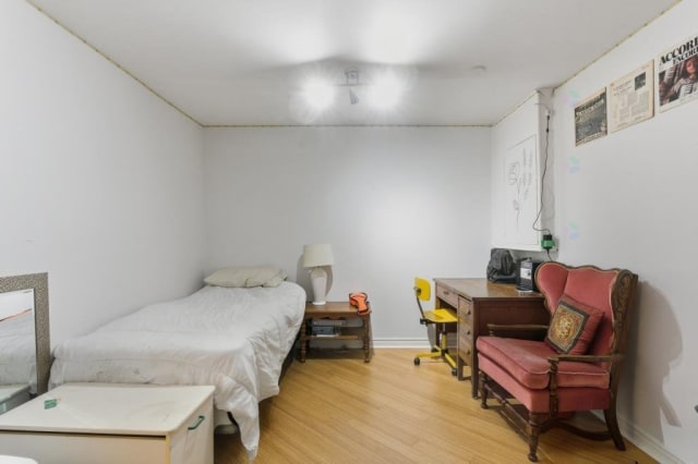 Chambre à coucher — 528, Place d'Amboise, Saint-Lambert, J4S1S6, Saint-Lambert