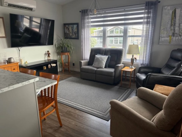 Photo 2 — 534 Av d'Orlando, Saint-Ambroise, G7P 0G5, Saint-Ambroise