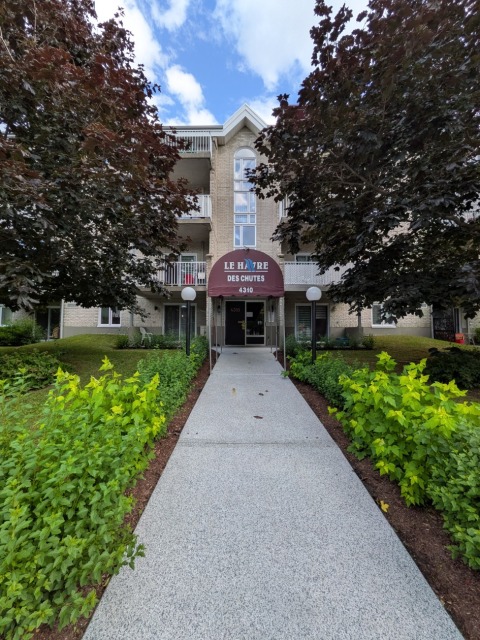 Entrée extérieure — 307-4310 Rue du Rapide, 307, Lévis, G6X 3S5, Lévis