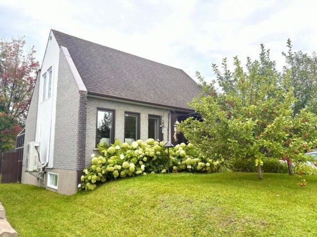 Photo 2 — 430 Rue Maupassant, Chicoutimi, G7J 4P6, Chicoutimi