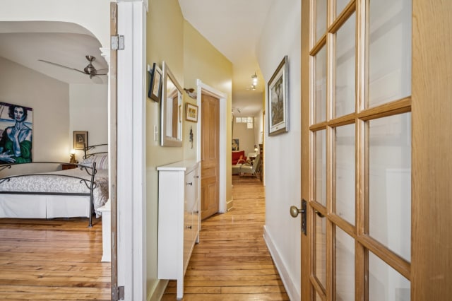 Hall d'entrée — 42, Av. St-Cyril, Montréal (Outremont), H2V1H8, Montréal (Outremont)