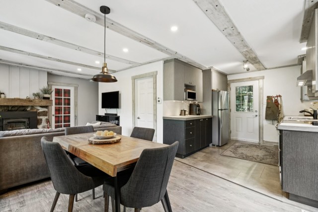 Salle à manger — 62, Rue Sunset, Morin-Heights, J0R1H0, Morin-Heights