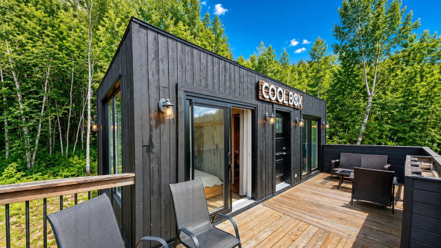 Terrasse — 119, Ch. des Boisés, L'Anse-Saint-Jean, G0V1J0, L'Anse-Saint-Jean