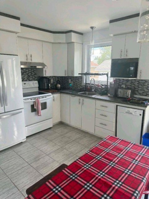 Photo 5 — 1271 Car Des Frênes, Saint-Félicien, G8K 2J8, Saint-Félicien
