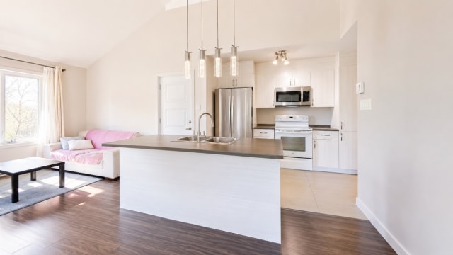 Photo 4 — 59 Av Du Parc, D, Laval, H7N 3W9, Laval
