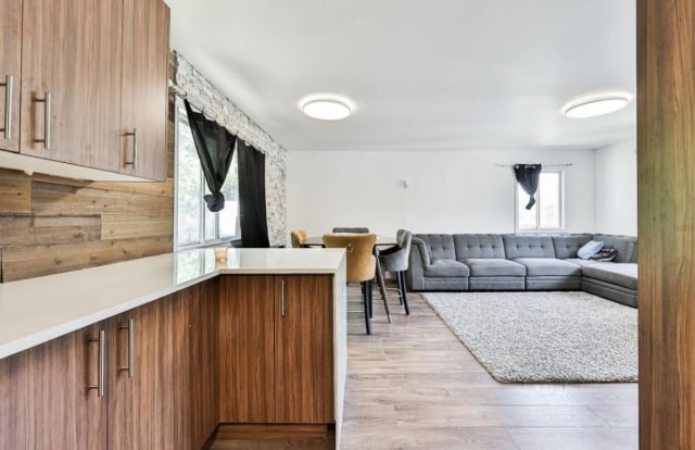Vue d'ensemble — 5, Tsse Bellefeuille, Laval (Saint-François), H7J1C3, Laval (Saint-François)