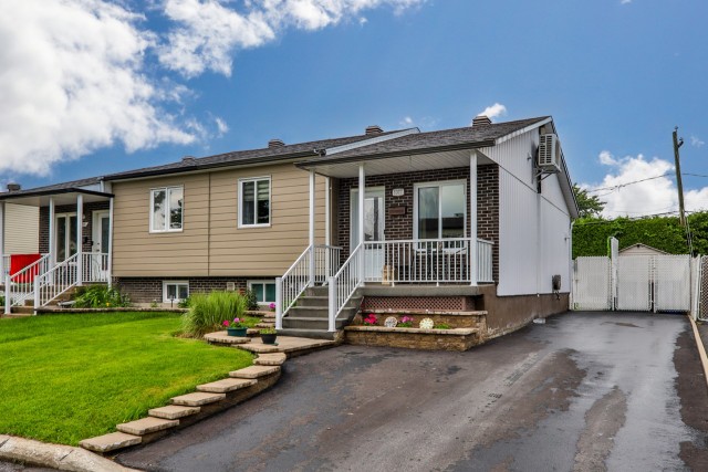 Façade — 8377, Rue Marius-Barbeau, Laval (Saint-François), H7A3N8, Laval (Saint-François)