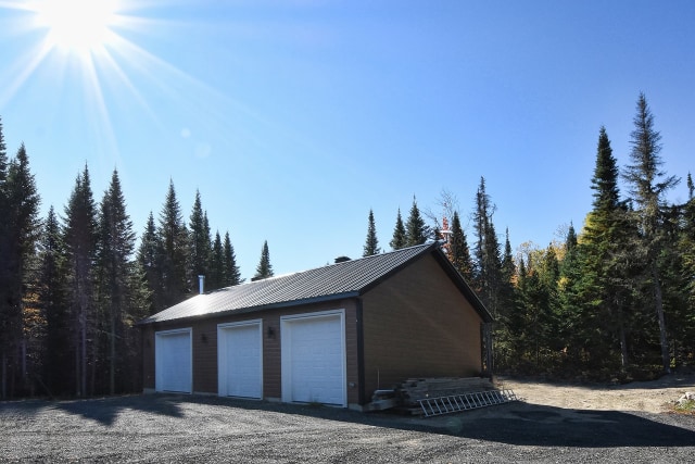 Garage — 110, Ch. des Aigles, Saint-Michel-des-Saints, J0K3B0, Saint-Michel-des-Saints
