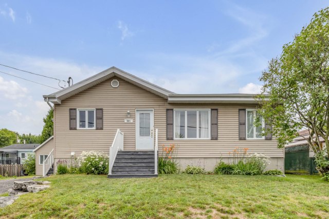 Façade — 501, Rue du Bouleau-Blanc, Québec (La Haute-Saint-Charles), G3G1V5, Québec (La Haute-Saint-Charles)