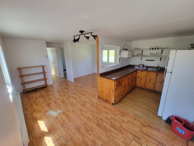 Photo 3 — 31 Rue Aubut, Gaspé, G4X 5H5, Gaspé