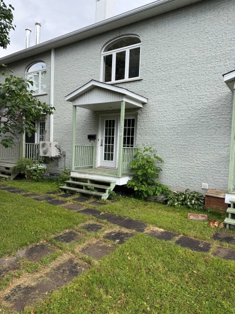 Façade — 750, Rue des Goélands, Saguenay (Chicoutimi), G7H7P8, Saguenay (Chicoutimi)