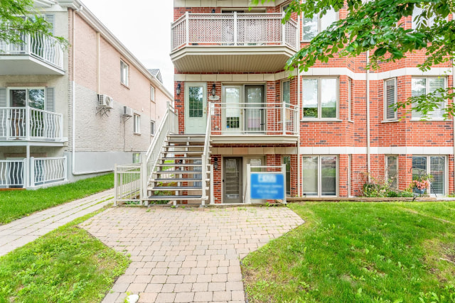 Façade — 15858, Rue Victoria, Montréal (Rivière-des-Prairies/Pointe-aux-Trembles), H1A0A9, Montréal (Rivière-des-Prairies/Pointe-aux-Trembles)