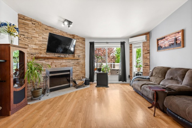 Salon — 1240, Boul. Iberville, 202, Repentigny (Repentigny), J5Y3T1, Repentigny (Repentigny)