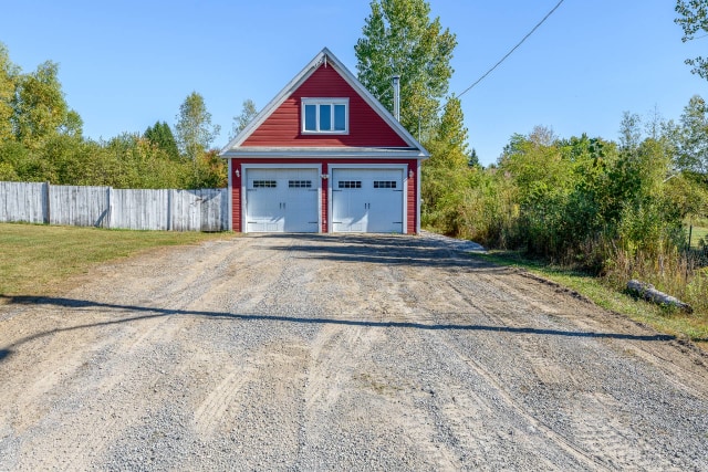 Garage — 665, Rue Vincent-Sicari, Sainte-Julienne, J0K2T0, Sainte-Julienne