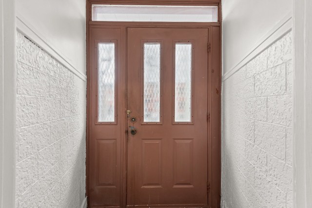 Hall d'entrée — 2680 - 2680A, Av. d'Orléans, Montréal (Mercier/Hochelaga-Maisonneuve), H1W3S5, Montréal (Mercier/Hochelaga-Maisonneuve)