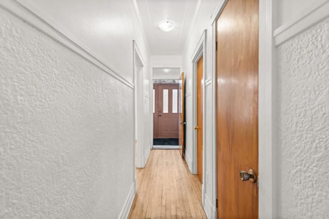 Corridor — 2680 - 2680A, Av. d'Orléans, Montréal (Mercier/Hochelaga-Maisonneuve), H1W3S5, Montréal (Mercier/Hochelaga-Maisonneuve)
