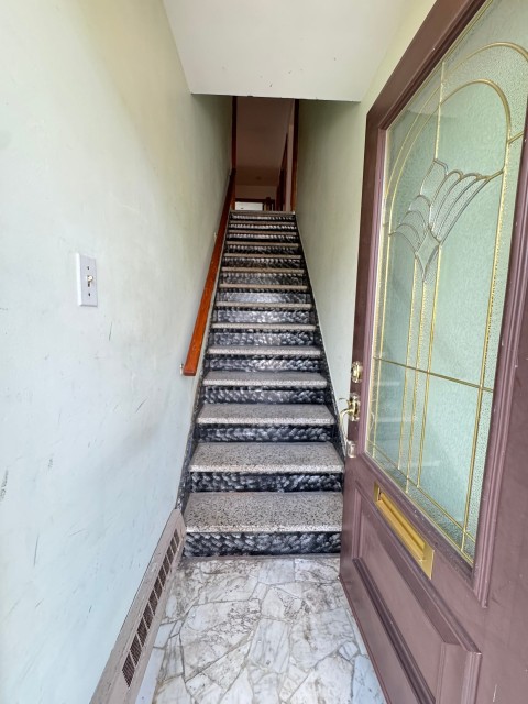 Escalier — 3825, Rue Victoria, Montréal (Lachine), H8T1J9, Montréal (Lachine)