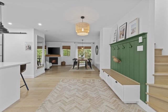 Hall d'entrée — 126 Rue Du Sommet, Saint-Colomban, J5K 1L5, Saint-Colomban