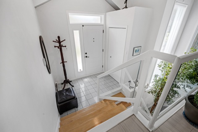 Hall d'entrée — 209, Rue Pierre-Dupuis, Saint-Constant, J5A1X4, Saint-Constant