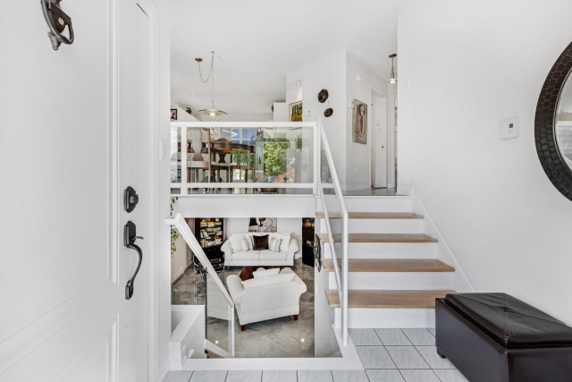 Hall d'entrée — 209, Rue Pierre-Dupuis, Saint-Constant, J5A1X4, Saint-Constant