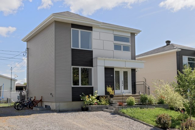 Façade — 302, Rue Simone-Routier, Québec (Beauport), G1B0M3, Québec (Beauport)