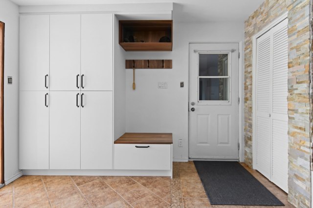 Hall d'entrée — 2321, Rg St-Pierre, Saguenay (Chicoutimi), G7H0E2, Saguenay (Chicoutimi)