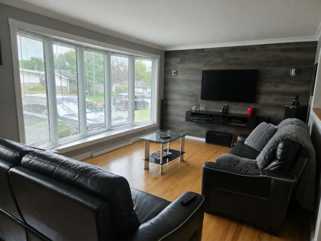 Salon — 8725, Av. Lavoie, Québec (Charlesbourg ), G1G4N2, Québec (Charlesbourg )