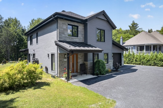 Façade — 490, Av. des Oréades, Magog, J1X0B1, Magog