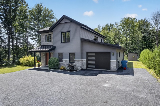 Façade — 490, Av. des Oréades, Magog, J1X0B1, Magog