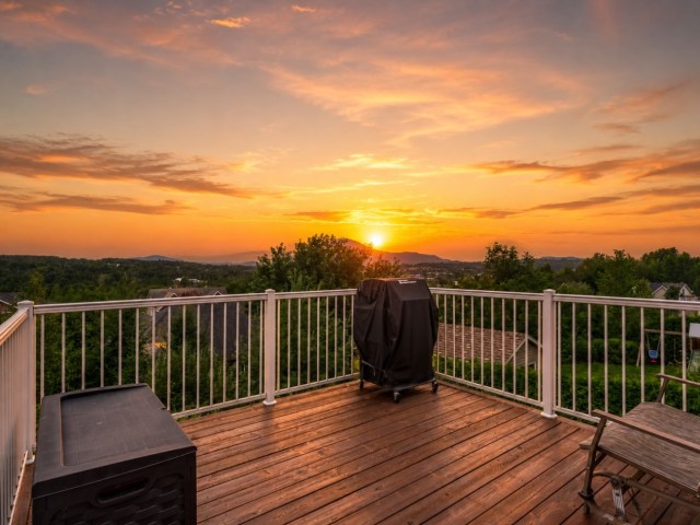 Photo 2 — 383 Rue Rolland-Dion, Magog