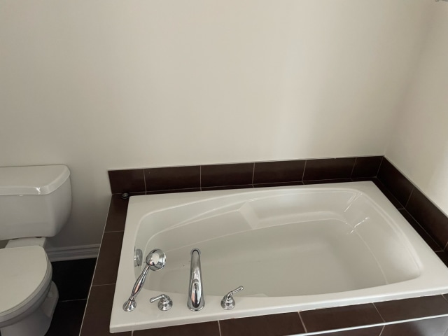 Photo 2 — 323 Place Corbeil, Mascouche