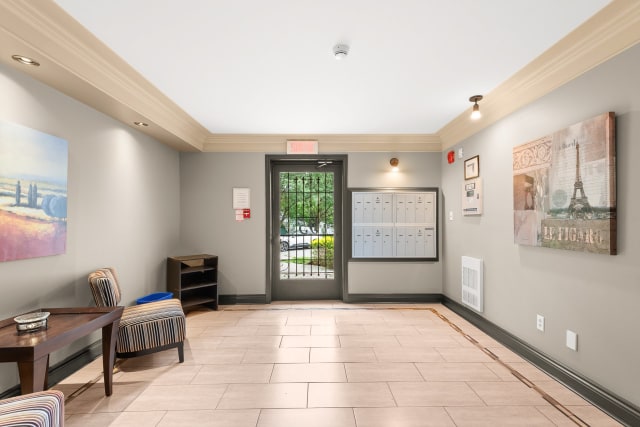 Hall d'entrée — 95, Rue des Manoirs, 103, Charlemagne, J5K5H4, Charlemagne