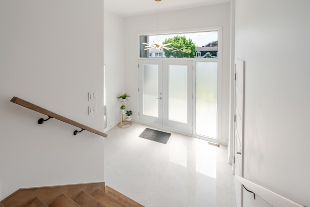 Hall d'entrée — 6780 Rue Baillargeon, Brossard