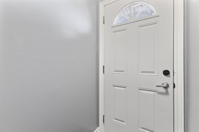 Hall d'entrée — 629 Boul. des Grives, Gatineau