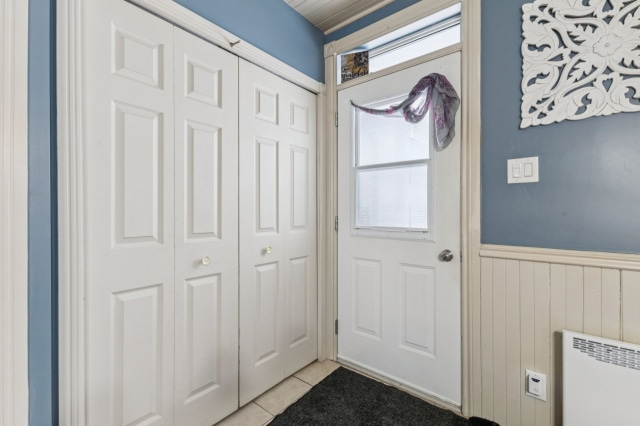 Hall d'entrée — 115 Rue Church, Gatineau