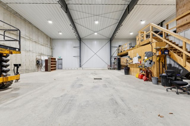 Photo 4 — 41, Ch. Industriel, A, Val-des-Monts, J8N4B3, Val-des-Monts